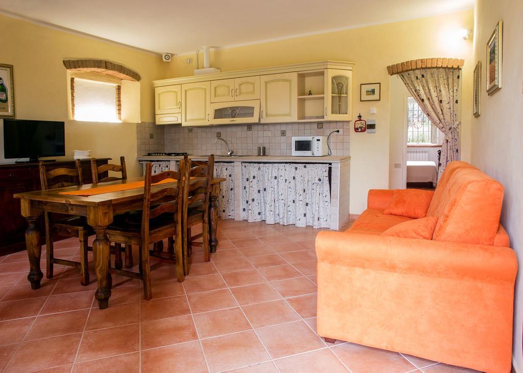 Agriturismo Podere Valdo 加沃拉诺 外观 照片